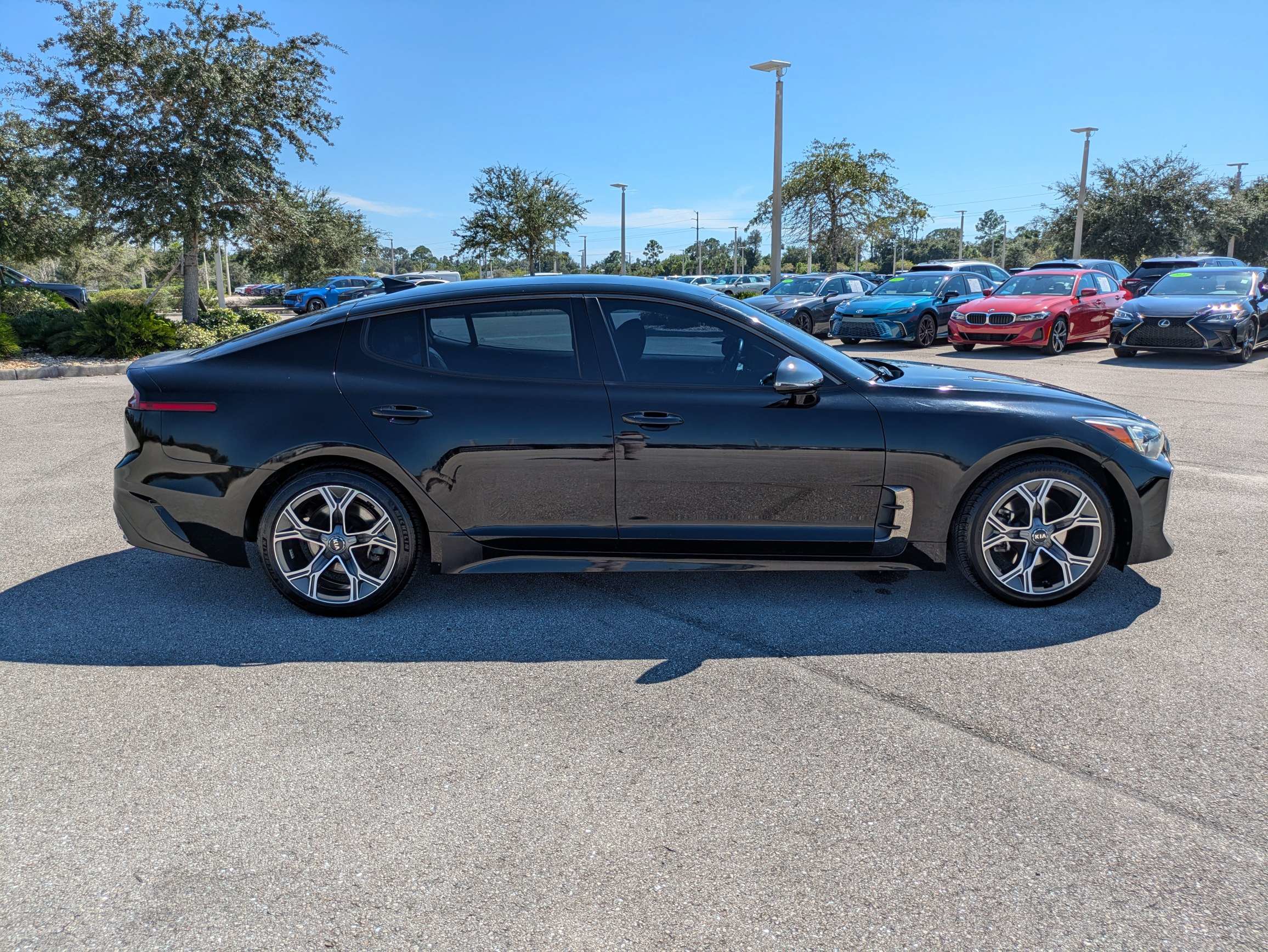Used 2020 Kia Stinger GT-Line RWD image 3