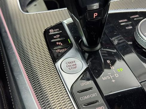 Used 2019 BMW X5 xDrive40i w/ M Sport Package image 24