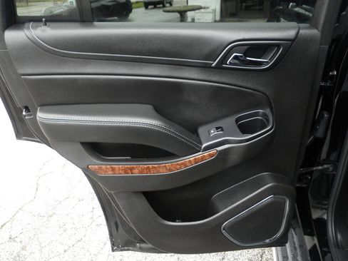 Used 2018 Chevrolet Tahoe Premier image 26