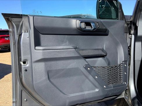 New 2025 Ford Bronco 4-Door image 10