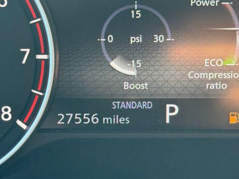 Used 2022 Nissan Rogue SV FWD image 17
