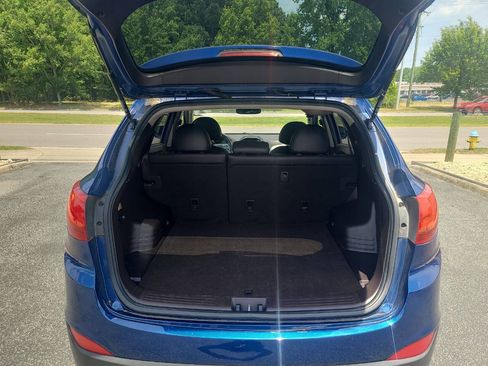 Used 2013 Hyundai Tucson Limited w/ Premium Pkg FWD image 30