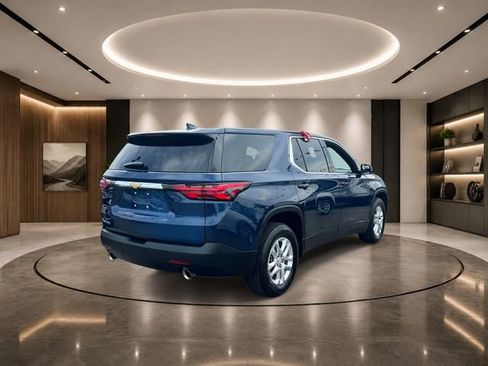 Certified 2023 Chevrolet Traverse LS FWD image 6