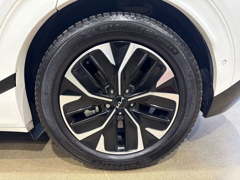 Used 2022 Kia EV6 GT-Line w/ GT-Line Suede Seat Package image 61