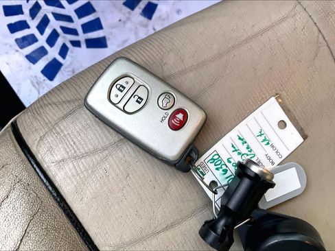 Used 2009 Toyota Venza image 14