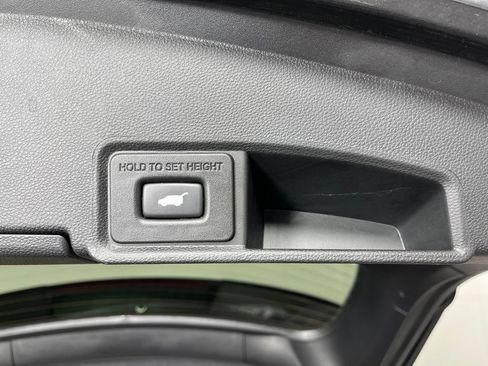 Used 2024 Acura RDX w/ Technology Package AWD/4WD image 12