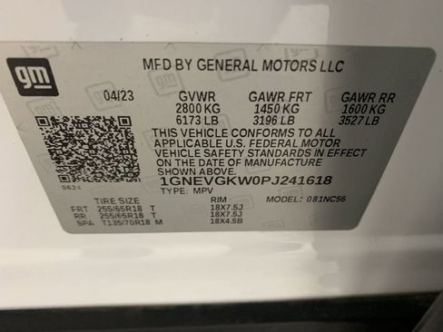 Used 2023 Chevrolet Traverse LT w/ LPO, Floor Liner Package AWD/4WD image 14