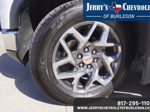 Used 2022 GMC Sierra 1500 SLT image 12