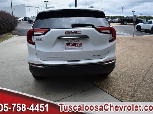 Used 2023 GMC Terrain AT4 w/ Infotainment Package II image 8