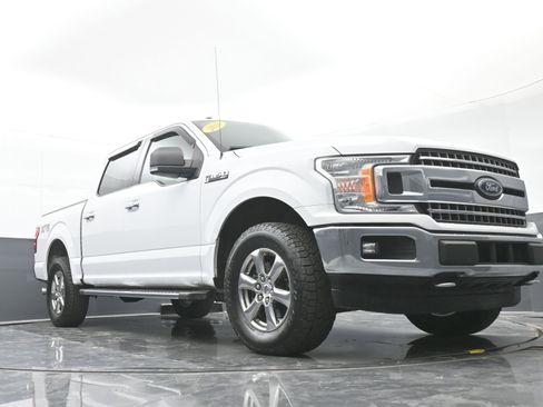 Used 2018 Ford F150 XLT w/ Equipment Group 301A Mid AWD/4WD image 39