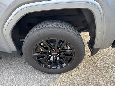 Used 2024 GMC Sierra 1500 Elevation image 8
