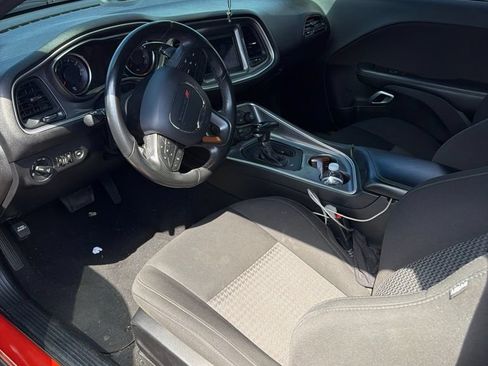 Used 2022 Dodge Challenger GT RWD image 6