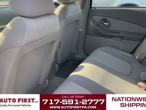 Used 2005 Chevrolet Malibu FWD image 8
