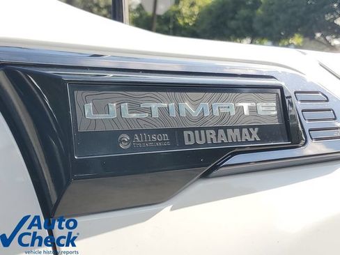 Used 2024 GMC Sierra 2500 Denali Ultimate w/ Max Trailering Package AWD/4WD image 8