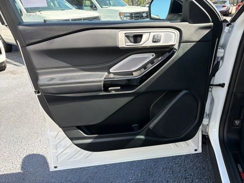 Used 2024 Ford Explorer ST w/ Equipment Group 401A image 13