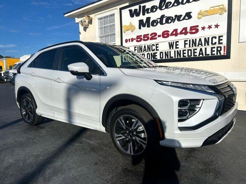 Used 2023 Mitsubishi Eclipse Cross SEL image 2