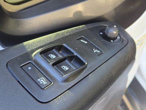 Used 2023 RAM ProMaster 2500 w/ Safety Group image 18