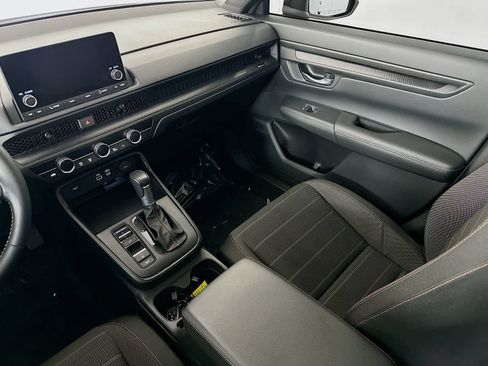 Used 2025 Honda CR-V Sport image 11