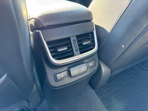 Used 2022 Subaru Legacy Limited image 16