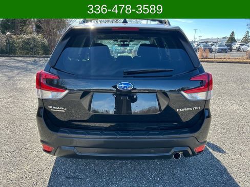 Used 2023 Subaru Forester Limited image 4