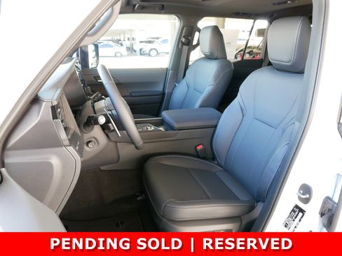 New 2026 Lexus GX 550 w/ Cold Area Package image 2