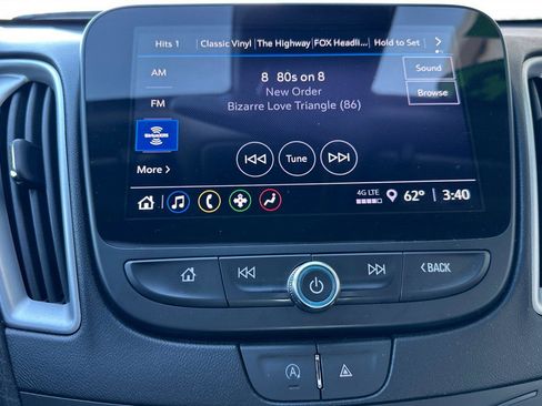 Used 2023 Chevrolet Malibu LT image 24