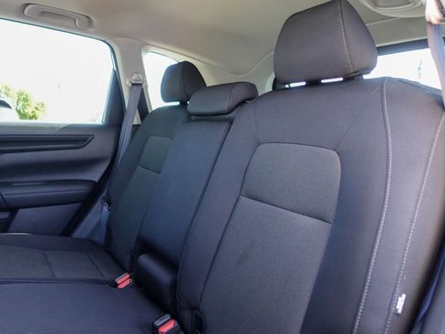 Used 2025 Honda CR-V EX image 26