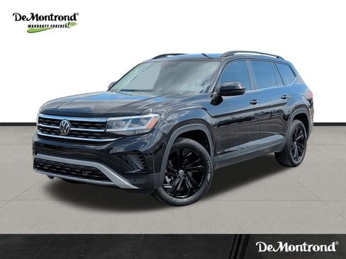 Used 2023 Volkswagen Atlas SE w/ Panoramic Sunroof Package image 1
