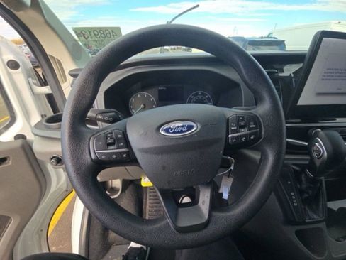 Used 2023 Ford Transit 350 XLT image 12