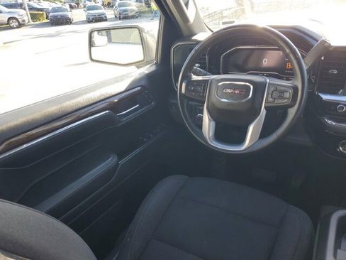 Used 2024 GMC Sierra 1500 SLE image 14