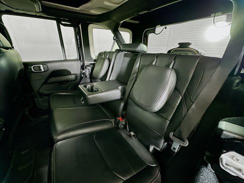 Used 2023 Jeep Wrangler Sahara w/ Cold Weather Group image 27