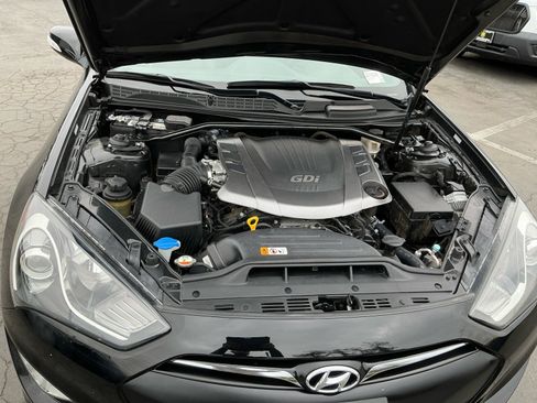 Used 2016 Hyundai Genesis Coupe 3.8 RWD image 22