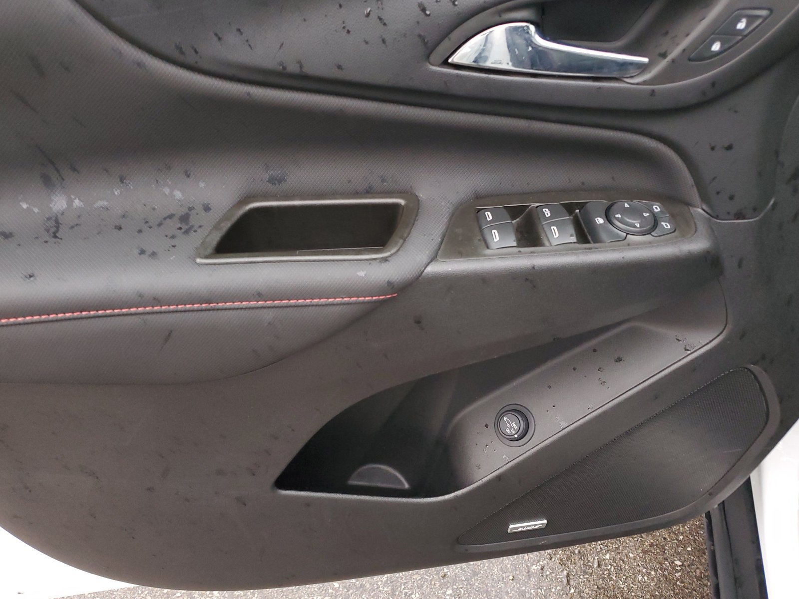 Used 2023 Chevrolet Equinox RS w/ RS Leather Package FWD image 20