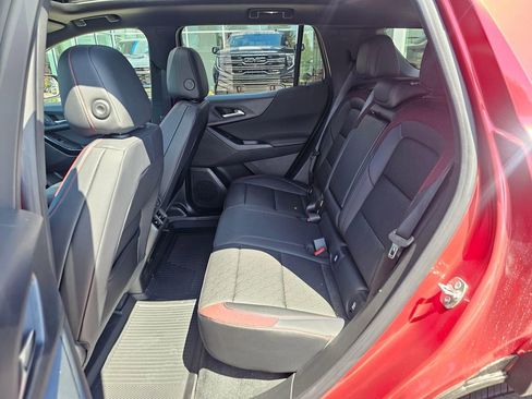 New 2026 Chevrolet Equinox RS w/ Convenience Package III AWD/4WD image 16