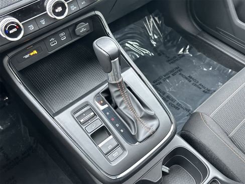 Used 2025 Honda CR-V Sport image 17