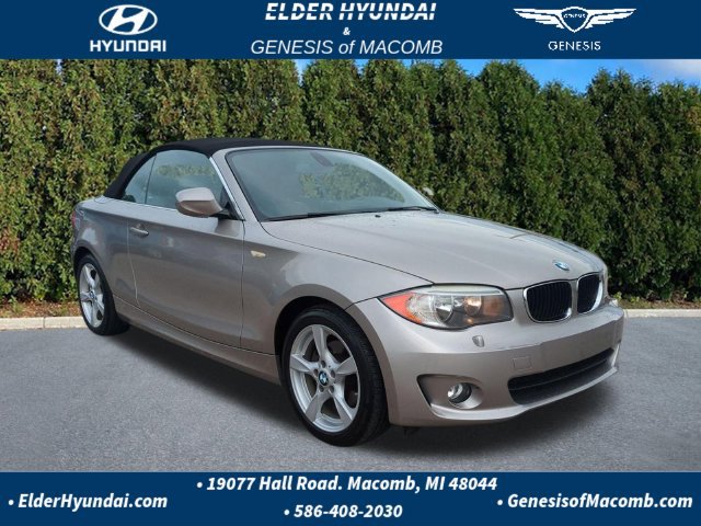 Used 2013 BMW 128i Convertible RWD image 3