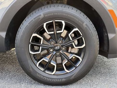Used 2023 Hyundai Santa Cruz SEL Premium AWD/4WD image 7