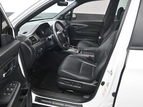 Used 2021 Honda Passport EX-L image 9