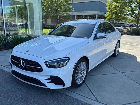 Used 2022 Mercedes-Benz E 350 Sedan image 1