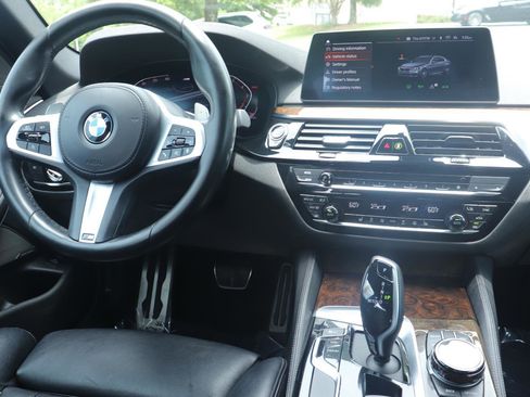 Used 2020 BMW 540i w/ M Sport Package RWD image 22