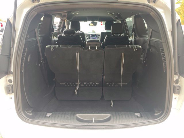 Used 2026 Chrysler Pacifica Select FWD image 13