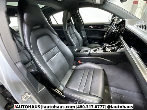 Used 2022 Porsche Panamera 4S w/ Premium Package image 22