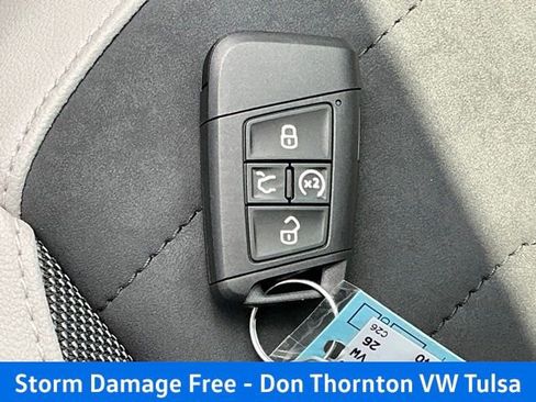 New 2026 Volkswagen Taos SE FWD image 29