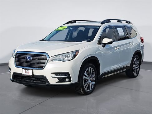 Used 2022 Subaru Ascent Limited w/ Technology Package image 7