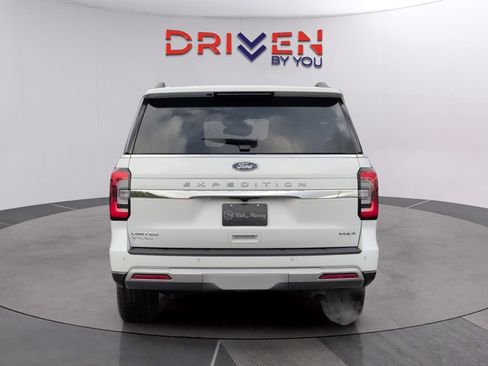 Used 2024 Ford Expedition Max Limited image 3