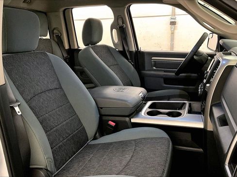 Used 2019 RAM 1500 Classic Warlock image 7