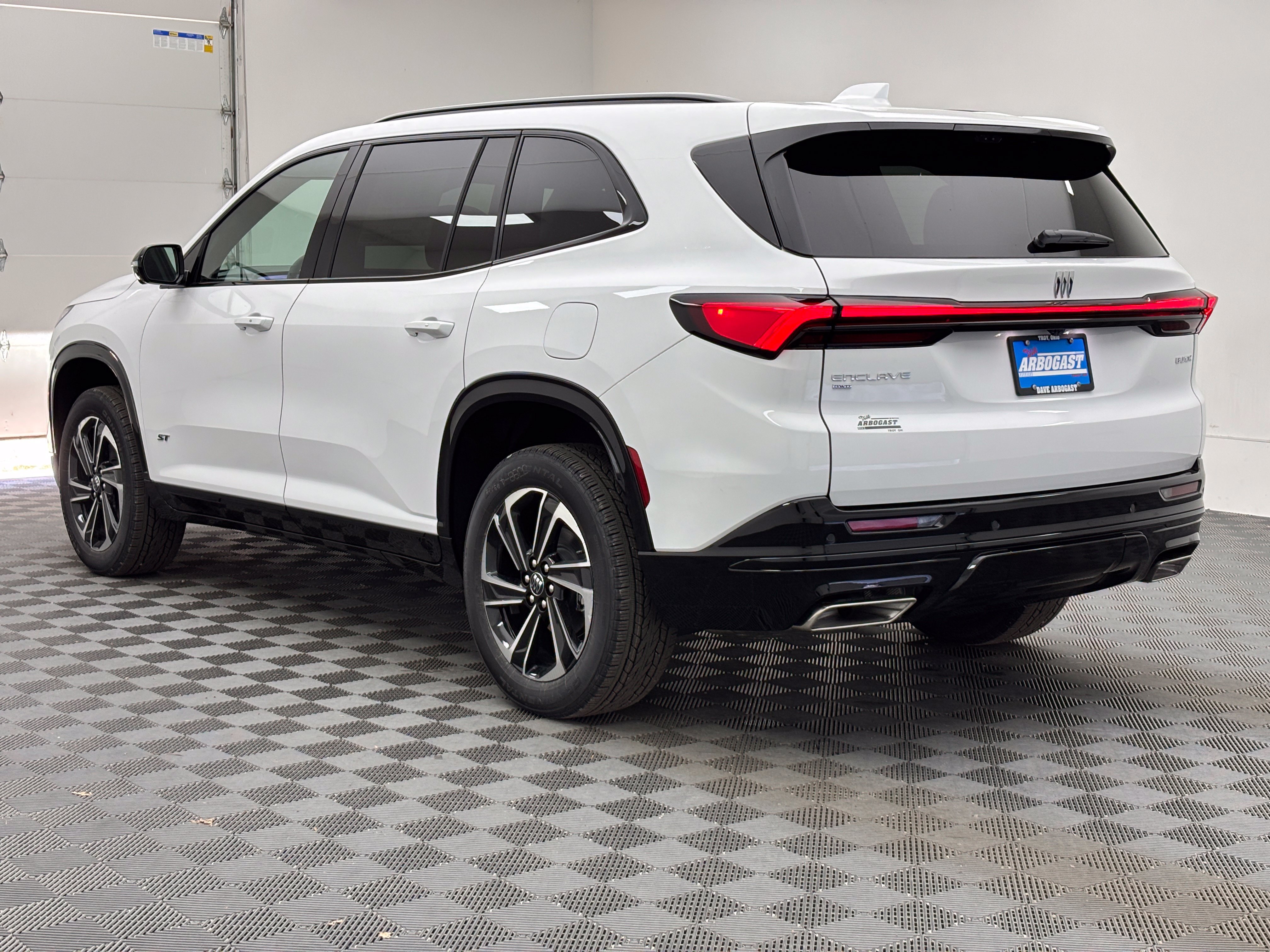 New 2027 Buick Enclave Sport Touring w/ Power Package AWD/4WD image 15
