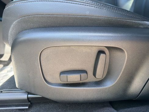 Used 2020 Land Rover Range Rover Evoque S AWD/4WD image 13