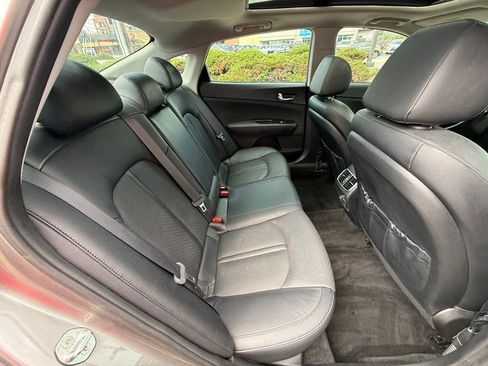 Used 2018 Kia Optima EX w/ Premium Package FWD image 37