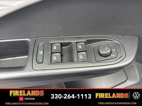 Used 2023 Volkswagen Taos S image 11